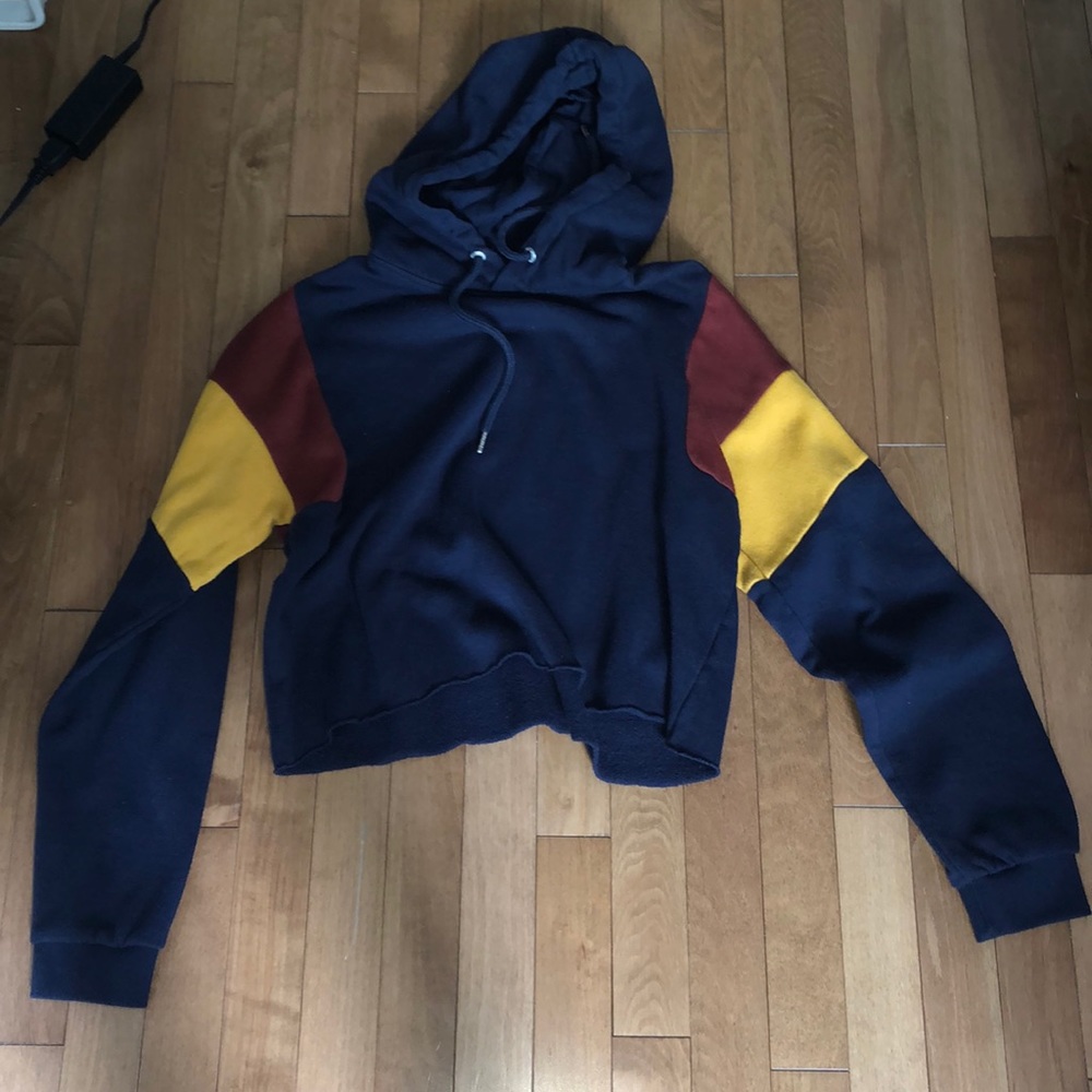 garage cropped sweater